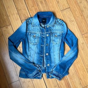 Studded Jean Jacket - Forever 21 S